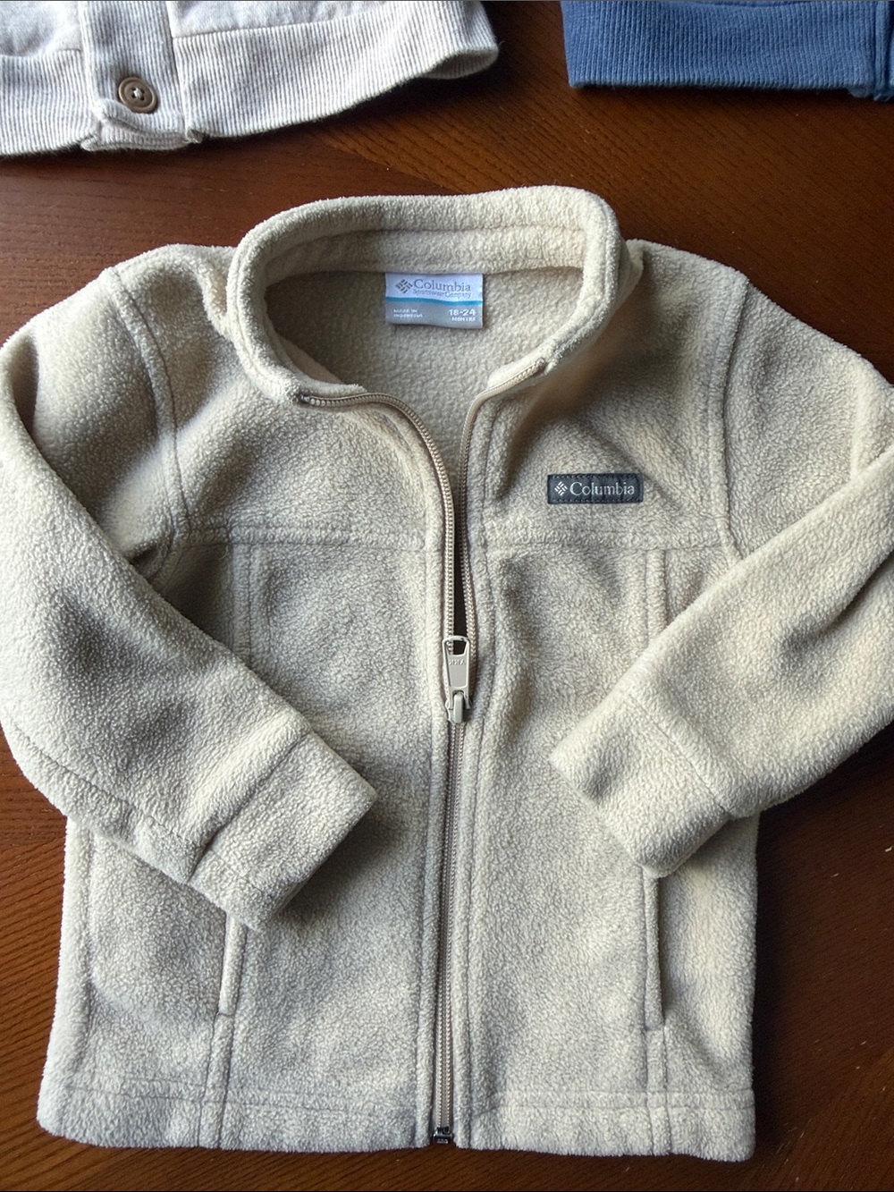 4 Neutral Sherpa Jacket and Sweater, Vest bundle 18M - Picture 3 of 5